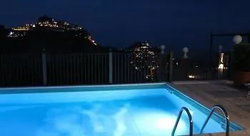 Hotel Il Casale Di Caterina Taormina 4*,